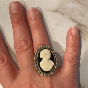 Antique Cameo ring